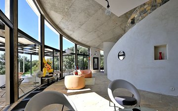 Property slide 5
