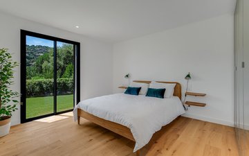 Property slide 6