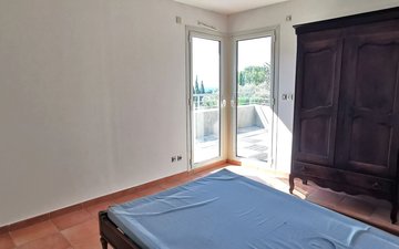 Property slide 6