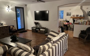 Property slide 11