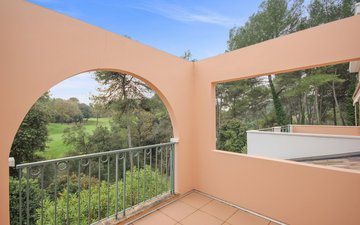 Property slide 5