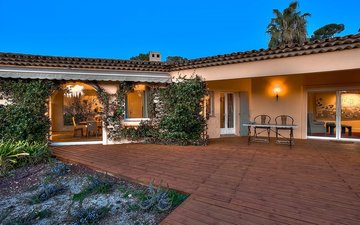 Property slide 4