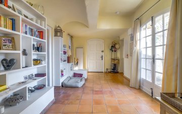 Property slide 16