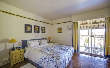Property slide 19