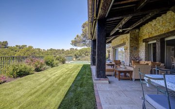 Property slide 5