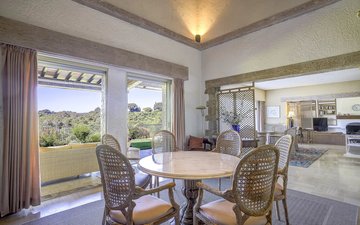 Property slide 10