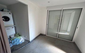 Property slide 7