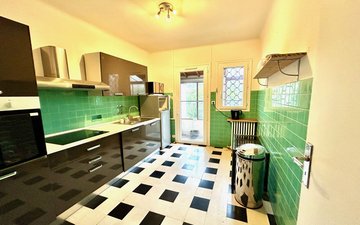 Property slide 12