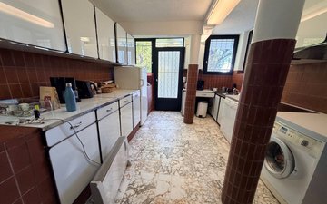 Property slide 6