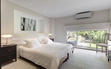 Property slide 17