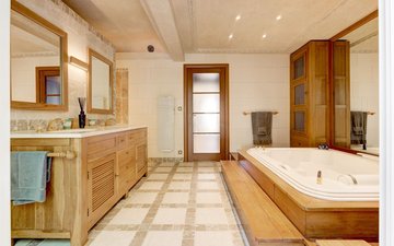Property slide 18