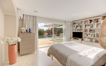 Property slide 11