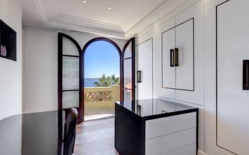 Property slide 15