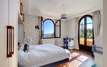 Property slide 16