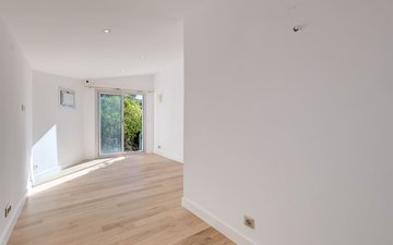 Property slide 20