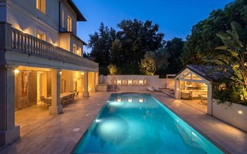 Property slide 19