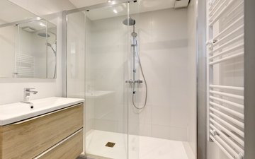 Property slide 10