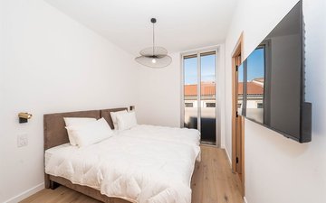 Property slide 12