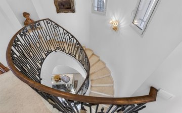 Property slide 18