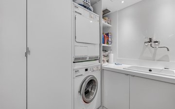 Property slide 17