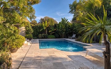 Property slide 20