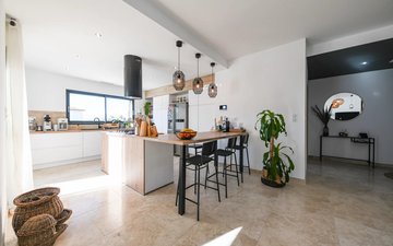 Property slide 15