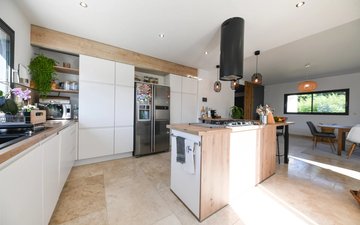 Property slide 16