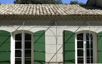 Property slide 17