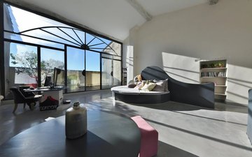 Property slide 10