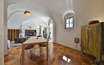 Property slide 9