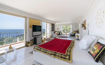 Property slide 18