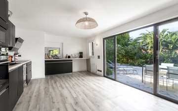 Property slide 14