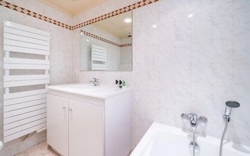 Property slide 6