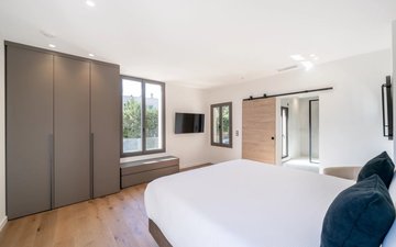 Property slide 18