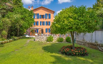 Property slide 18