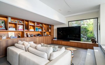 Property slide 15