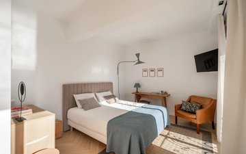 Property slide 18