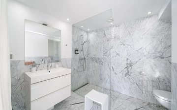 Property slide 19