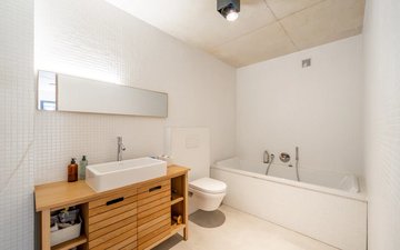 Property slide 10
