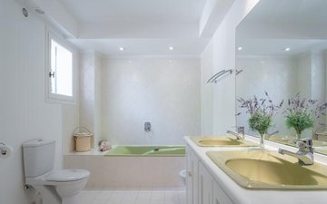 Property slide 4