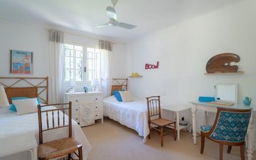 Property slide 6