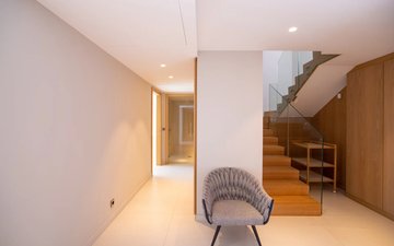 Property slide 17