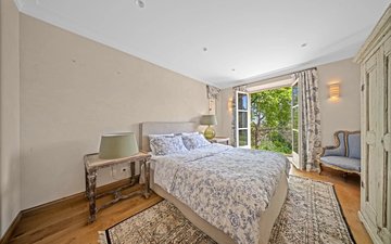 Property slide 10