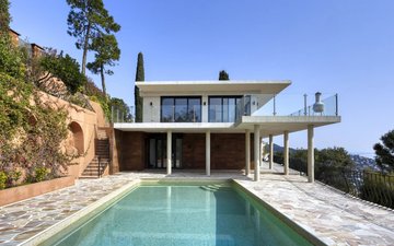 Property slide 3