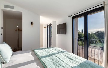 Property slide 7