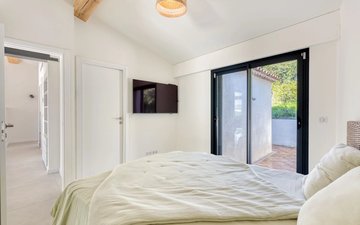Property slide 12