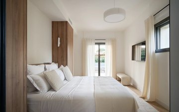 Property slide 10