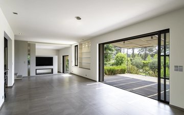 Property slide 4