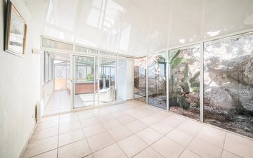 Property slide 16