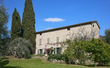 Property slide 10